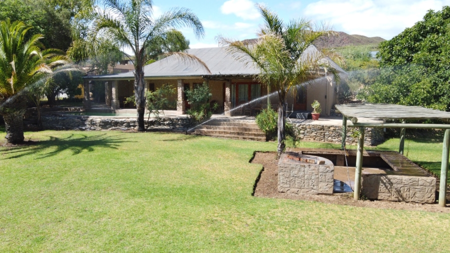 Commercial Property for Sale in Oudtshoorn Rural Western Cape